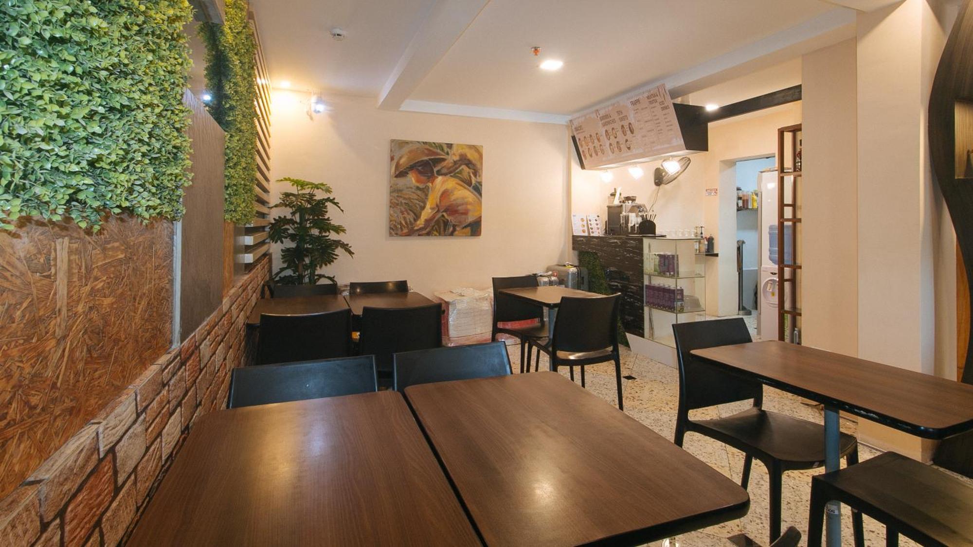 Reddoorz Plus At Seventy Five Inn Near Manila Airport Paranaque City エクステリア 写真